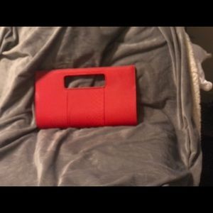 Red clutch